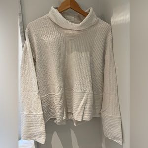 Lululemon oversize top, comfy - size medium large